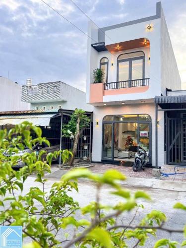 BÁN NHÀ MỚI XÂY 1 TRỆT 1 LẦU KDC PHÚ AN