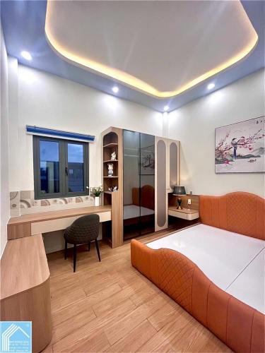 Bán Nhà Trệt Lầu 3 phòng Ngủ - hẻm đường Hồ Bún Xáng - Gần ĐHCT