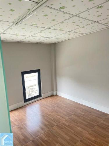 Bán Nhà Trệt Lầu Bê tông Nhẹ Trục chính hẻm 112 Hoàng Quốc Việt - Cách HQV 100m