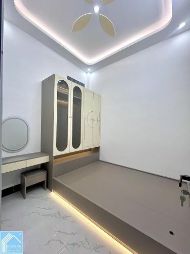 Bán Nhà Trệt Lầu Cách Bờ Kè Sông Bình Thuỷ 50m - Trục chính Hẻm 122 đường Nguyễn Thông