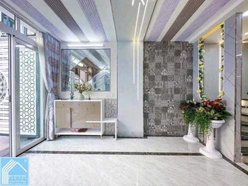 Bán Nhà Trệt Lầu Cách Khu Giảng viên ĐHCT 80m - Thông Hồ Bún Xáng, P.Tân An