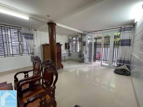 Bán Nhà Trệt Lầu Cách Mặt tiền 30/04 20m - Gần trường Tiểu học Nguyễn Du, Chợ Da Liễu