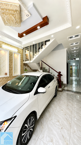 Bán nhà trệt lầu đường B24 kdc 91b sau lưng nhà đường nguyễn hiền