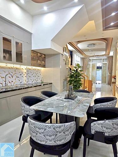 Bán Nhà Trệt Lầu đường số 5 KDC Nhi Đồng - Gần ĐH FPT, Nam Cần Thơ, Bệnh viện Nhi, SIS