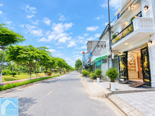 Bán Nhà Trệt Lầu đường số 6 đối diện bờ kè công viên kdc Thới Nhựt 2