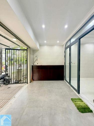 Bán Nhà Trệt Lầu Đường Xuân Hồng - cách BV Nhi Đồng chỉ 50m