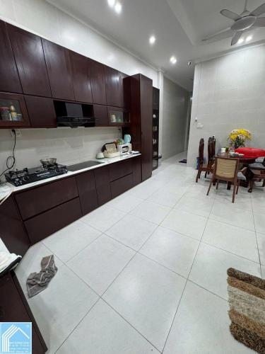 Bán Nhà Trệt Lầu Đường Xuân Hồng - cách BV Nhi Đồng chỉ 50m, P.Long Tuyền