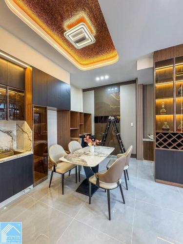 Bán Nhà Trệt Lầu Góc 2 Mặt tiền hẻm 1 Trần Vĩnh Kiết - Gần chợ Nổi, trường cấp 1,2,3 mầm non