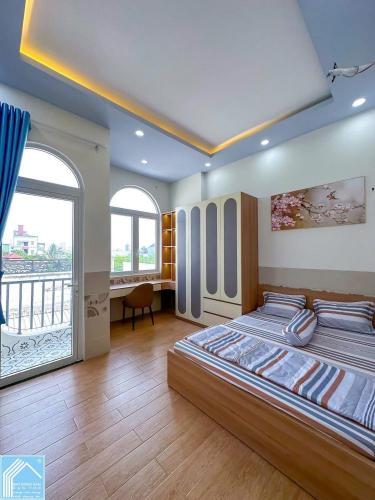 Bán Nhà Trệt Lầu hẻm 11 Nguyễn Văn Linh - Gần Hồ Bún Xáng ĐHCT