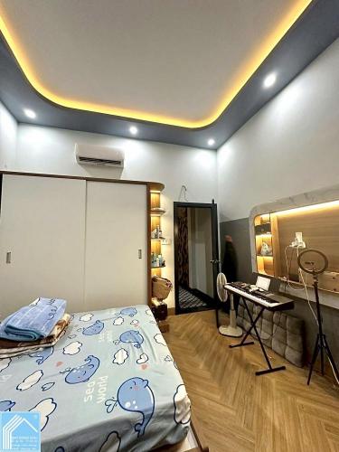 Bán nhà trệt lầu hẻm 11 nguyễn văn linh, thông hồ bún xáng, trần nam phú