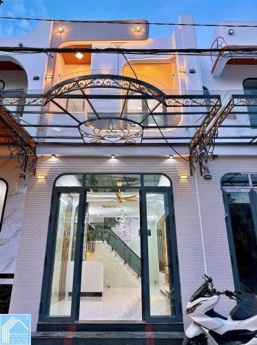 Bán Nhà Trệt Lầu hẻm 122 đường Nguyễn Thông - Kế Bờ kè Sông Bình Thuỷ