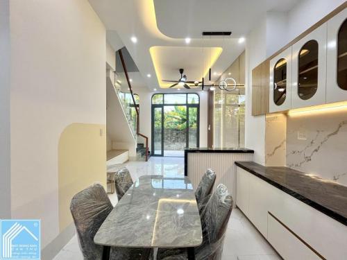  Bán nhà trệt lầu hẻm 2 đường 3/2 - cách bờ kè đầu sấu chỉ 100m, p.tân an, tp.cần thơ