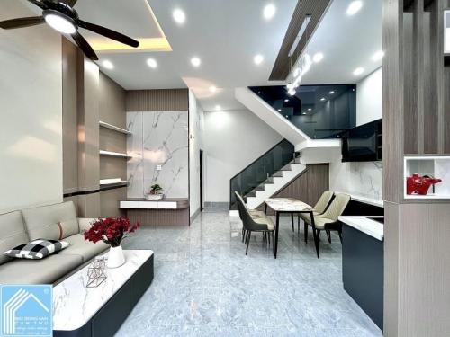 Bán Nhà Trệt Lầu hẻm 2 đường 3/2 - Cách Chợ Da Liễu 80m, P.Tân An, TP.Cần Thơ