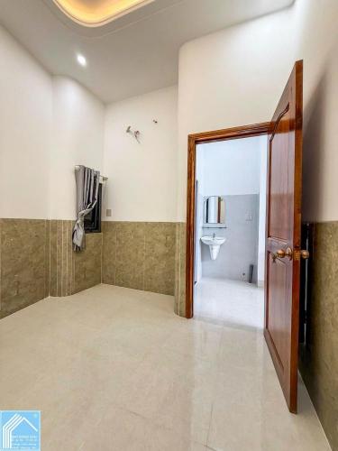 Bán nhà trệt lầu hẻm 311 đường nguyễn văn cừ - gần đh công nghệ, cđ y tế