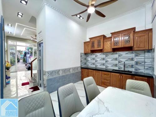 Bán Nhà Trệt Lầu hẻm 387 Trần Nam Phú - Gần ĐHCT, ĐHYD - 2 Tỷ 350 Triệu