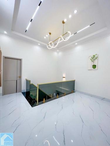 Bán Nhà Trệt Lầu hẻm 388 đường Nguyễn Văn Cừ - cách KDC Đại Ngân 40m