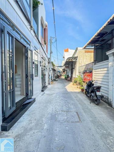 Bán Nhà Trệt Lầu hẻm 388Z đường Nguyễn Văn Cừ - sau KDC Đại Ngân