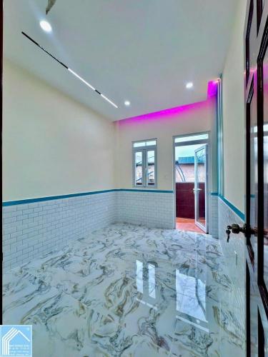 Bán Nhà trệt lầu hẻm 68 cách đường CMT8 ~50m - Xéo trường CĐ kinh tế kỹ thuật Cần Thơ