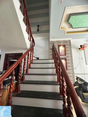 Bán Nhà Trệt Lầu hẻm 7 Nguyễn Văn Linh - Ngang BV Đa Khoa Trung Ương Cần Thơ