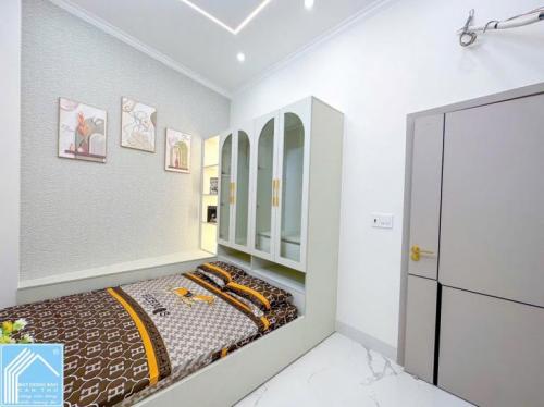 Bán Nhà Trệt Lầu hẻm 9 Phạm Ngọc Hưng - Cách Bờ Sông 60m - Gần Cao đẳng Y Tế