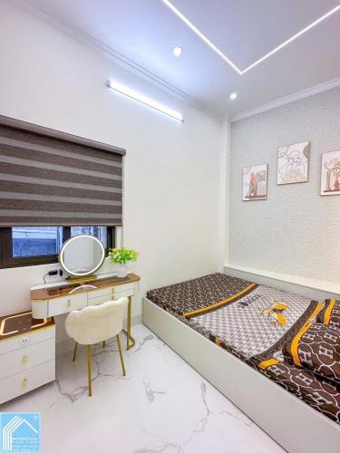 Bán Nhà Trệt Lầu hẻm 9 Phạm Ngọc Hưng - Cách Bờ Sông 60m - Gần Cao đẳng Y Tế