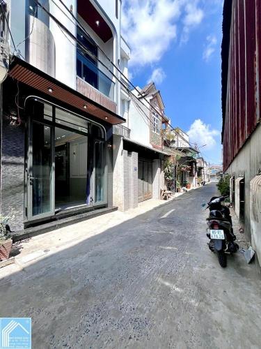 Bán Nhà Trệt Lầu hẻm Tổ 3 Cách Hồ Bún Xáng 50m - Cách ĐHCT 100m, P.Tân An, TP.Cần Thơ