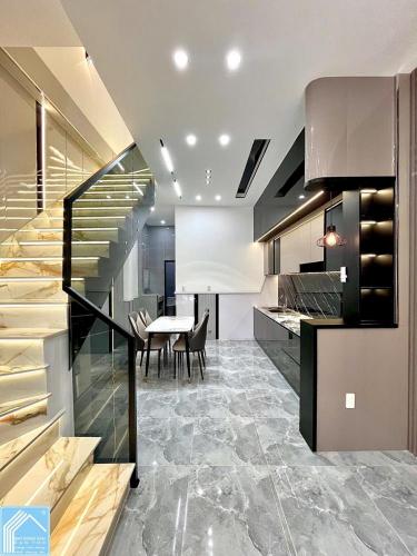 Bán Nhà Trệt Lầu hẻm Tổ 3 Cách Hồ Bún Xáng 50m - Cách ĐHCT 100m, P.Tân An, TP.Cần Thơ