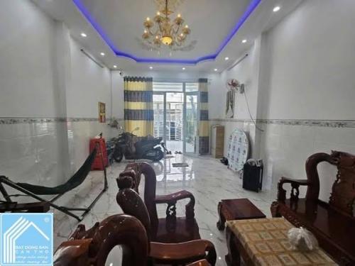 BÁN NHÀ TRỆT LẦU KDC PHÚ AN BÁN NHÀ TRỆT LẦU KDC PHÚ AN