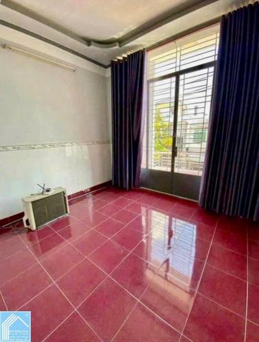 Bán Nhà Trệt Lầu Mặt tiền đường Trần Ngọc Quế - Cách đường 30/4 50m, P.Ninh Kiều