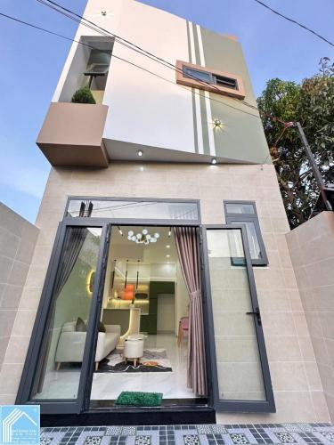 Bán Nhà Trệt Lầu Mới hẻm 49 Trần Hoàn Na - Gần trường Cao đẳng Cần Thơ