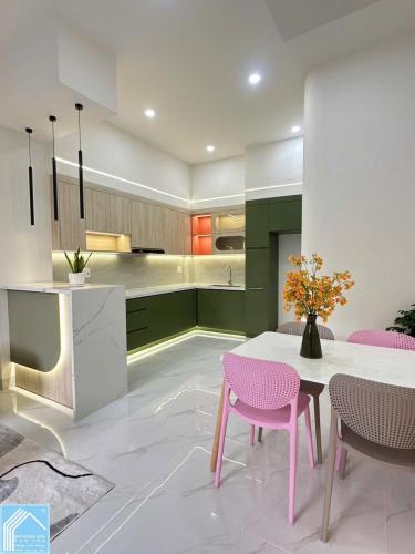 Bán Nhà Trệt Lầu Mới hẻm 49 Trần Hoàn Na - Gần trường Cao đẳng Cần Thơ