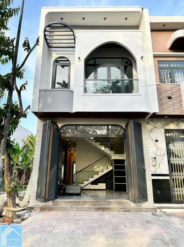 BÁN NHÀ TRỆT LẦU MỚI KHU VĂN HOÁ TÂY ĐÔ ĐƯỜNG SỐ 8A, P. CÁI RĂNG, CẦN THƠ.