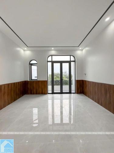 NC: BÁN NHÀ MỚI XÂY TRỆT LẦU ĐƯỜNG B3 KHU TÂN PHÚ - CẦN THƠ. LH 0942495498 MS PHƯƠNG