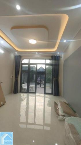 Bán Nhà Trệt Lầu mới xây Mặt tiền đường Huỳnh Thị Nở, P.Cái Răng