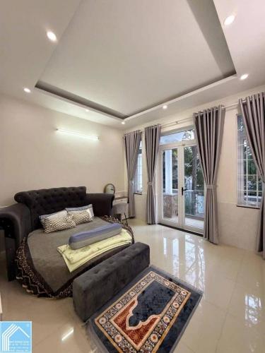 Bán Nhà Trệt Lầu Sân thượng đường số 12 KDC Hồng Phát - Xéo Công Viên, Hồ Bơi, trường học 