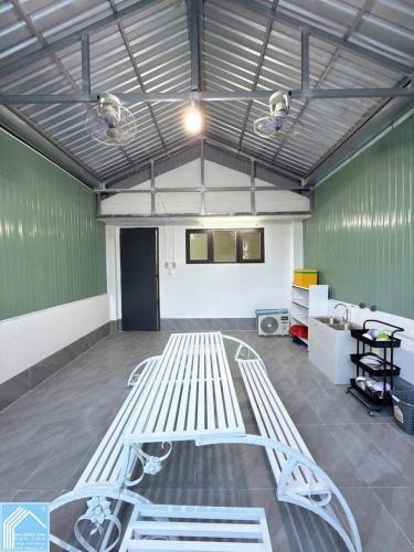 Bán Nhà Trệt Lầu Sân thượng đường số 12 KDC Hồng Phát - Xéo Công Viên, Hồ Bơi, trường học 