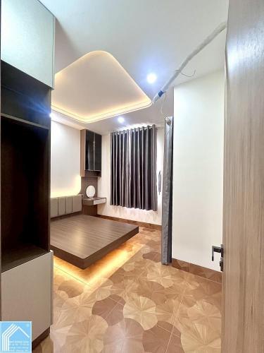 Bán Nhà Trệt Lầu Trục chính hẻm 136 cách Hoàng Quốc Việt 100m - Gần chợ Nổi, trường học các cấp