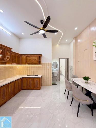 Bán Nhà Trệt Lầu Trục chính hẻm 147 Liên tổ 12-20 Nguyễn Văn Cừ, P.Tân An