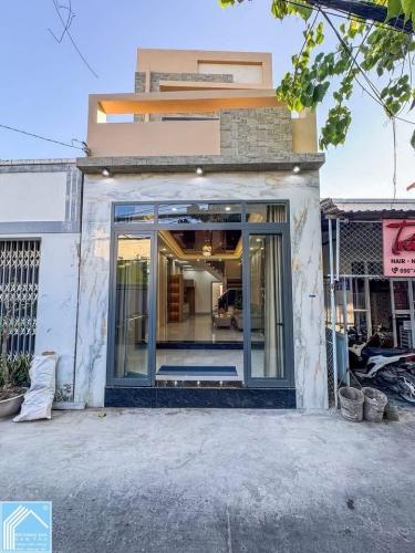 Bán Nhà Trệt Lầu Trục chính hẻm 169 đường 3/2 - Thông 30/4 - Kế trường Tiểu học Hưng Lợi 2