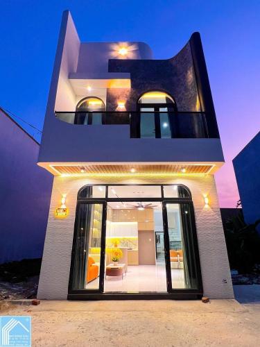 Bán Nhà Trệt Lầu Trục Chính Hẻm 311 Nguyễn Văn Cừ - Gần ĐH Công Nghệ, CĐ Y Tế