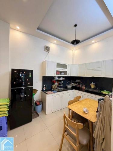 Bán Nhà Trệt Lầu Trục chính hẻm 311 Nguyễn Văn Cừ - Gần trường ĐH Kỹ Thuật Công Nghệ Cần Thơ