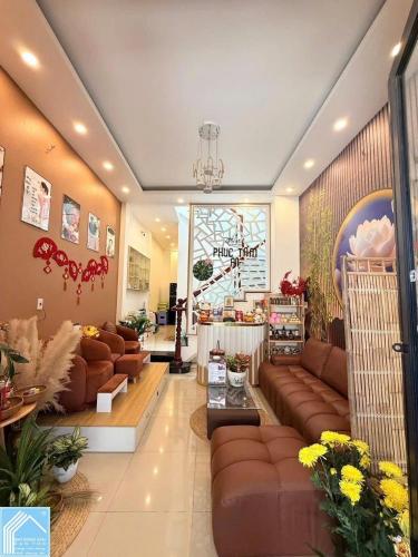 Bán Nhà Trệt Lầu Trục chính hẻm 311 Nguyễn Văn Cừ - Gần trường ĐH Kỹ Thuật Công Nghệ Cần Thơ