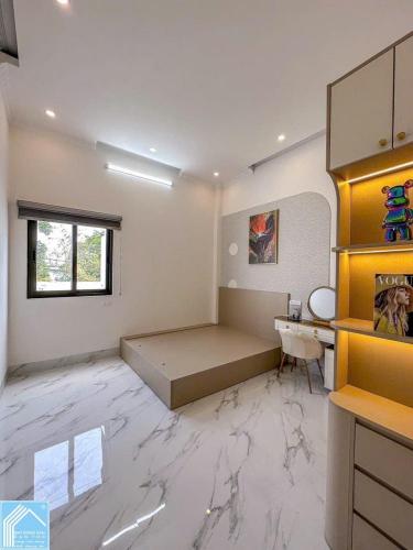 Bán Nhà Trệt Lầu Trục chính hẻm 388 Nguyễn Văn Cừ - Cách KDC Đại Ngân 150m, Cách NVC 250m