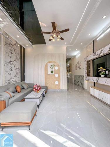 Bán Nhà Trệt Lầu Trục chính hẻm 388 Nguyễn Văn Cừ - Cách KDC Đại Ngân 150m, Cách NVC 250m