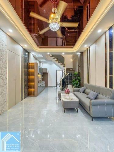 Bán Nhà Trệt Lầu Trục Chính Hẻm 534 Đường 30 Tháng 4, Ninh Kiều DT4x13,6m – Kinh Doanh – Giá 3.88 T