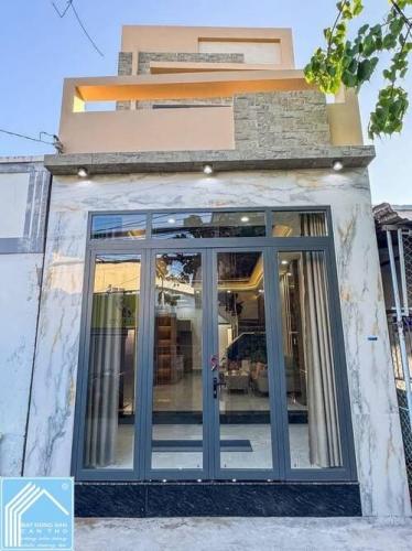 Bán Nhà Trệt Lầu Trục Chính Hẻm 534 Đường 30 Tháng 4, Ninh Kiều DT4x13,6m – Kinh Doanh – Giá 3.88 T