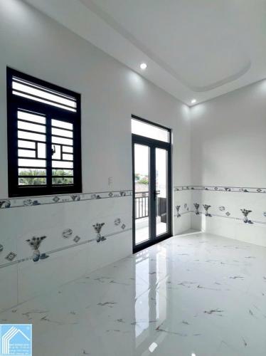 Bán Nhà Trệt Lầu Trục chính hẻm 8 đường Trần Chiên - Gần ĐH Tây Đô - Cách Trần Chiên 100m