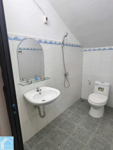 Bán nhà Trệt Lững Lầu KDC 586 gần chợ Phú Thứ,  P. Hưng Phú, Tp Cần Thơ.