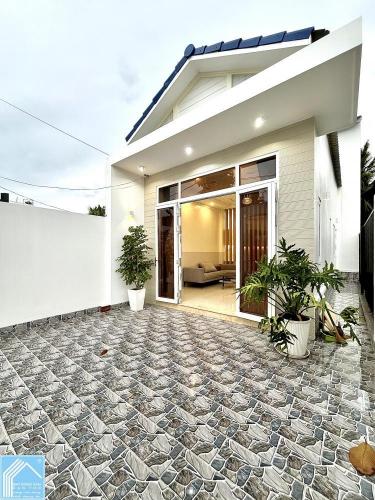 Bán Nhà Trệt Lửng Mặt Tiền Bờ Kè Rạch Mương Khai - Cách Bệnh Viện Nhi Đồng 2km, P.Long Tuyền