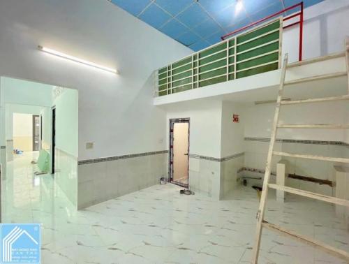 Bán Nhà Trệt Lửng Trục chính hẻm 136 đường Hoàng Quốc Việt - Gần trường cấp 1,2,3 +Mầm Non +Chợ nổi